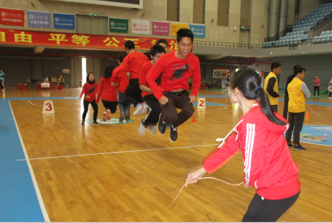 2016 Jeux amusants du lac Songshan (jardin écologique)