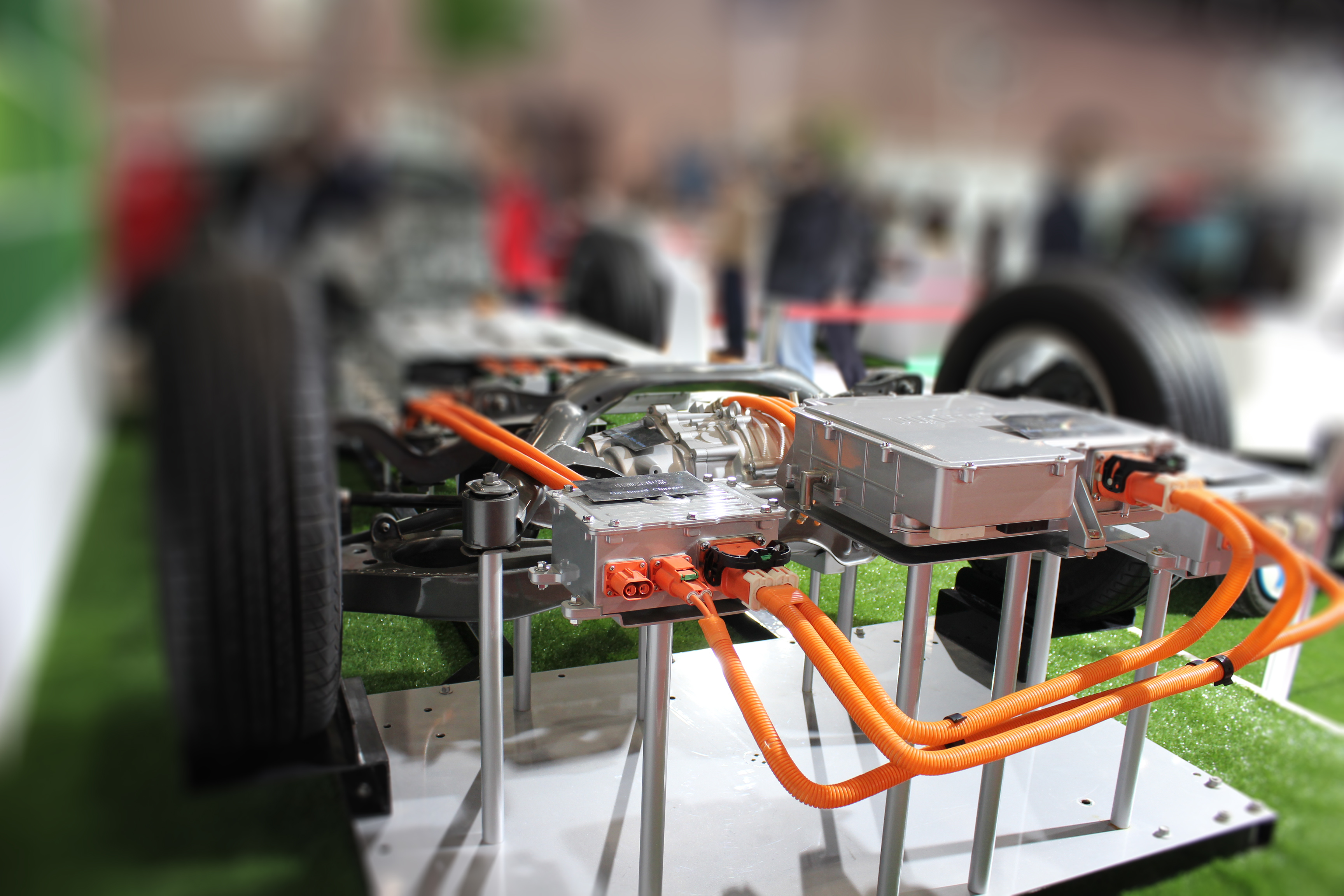 Câbles OMG EV (Interprétation des matériaux des fils haute tension pour véhicules électriques et performances des produits clés)
