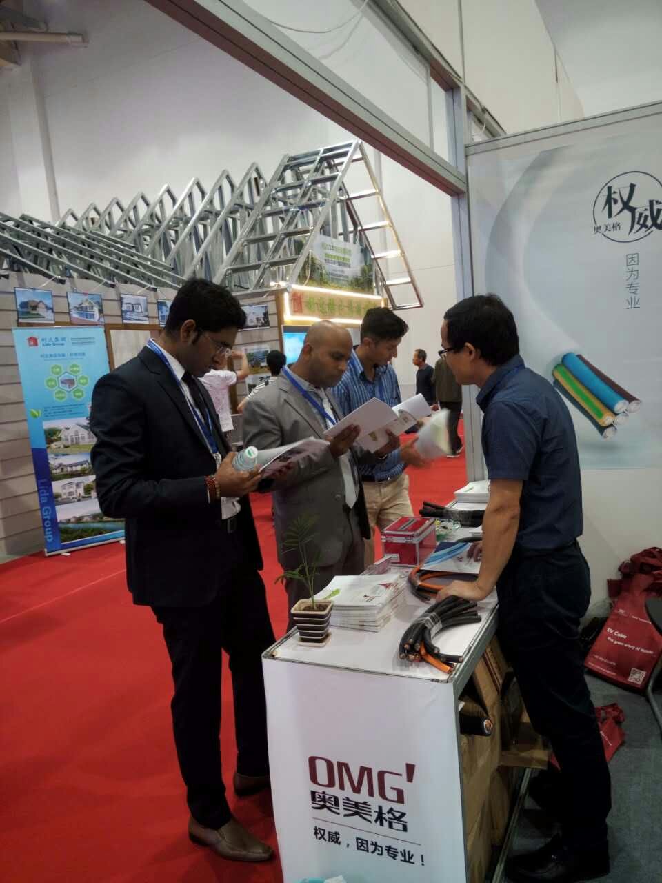 OMG a participé à l'exposition de l'industrie Chine-Japon-Corée 2016 à Weifang, Shandong OMG a participé à l'exposition de l'industrie Chine-Japon-Corée 2016 à Weifang, Shandong